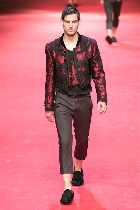 dolce gabbana 2015 uomo|Dolce & Gabbana Spring 2015 Menswear Collection .